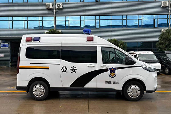 Iveco star 7-9 seat troop carrier