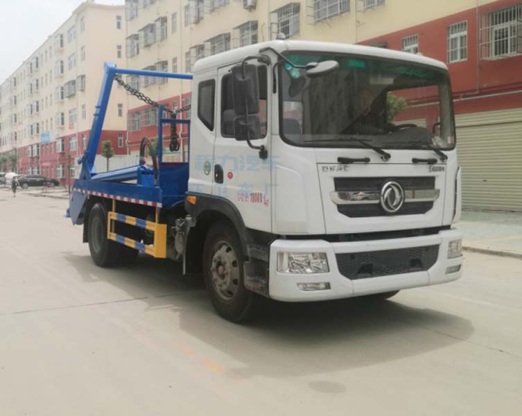 Swing Arm Garbage Truck